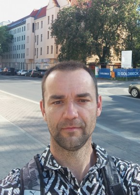 Roman, 46, Germany, Johannisthal