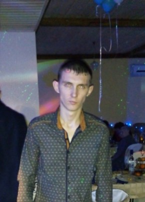 Павел, 31, Россия, Фатеж