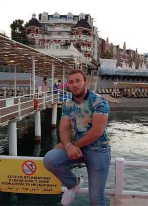 Artur, 30, Россия, Москва