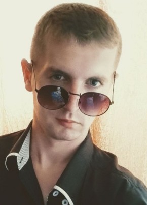 Владислав из Волгограда 23 года