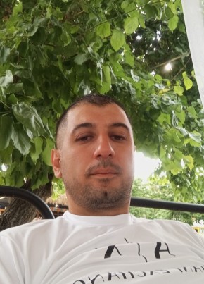 Gevorg из Երեվան 40 лет