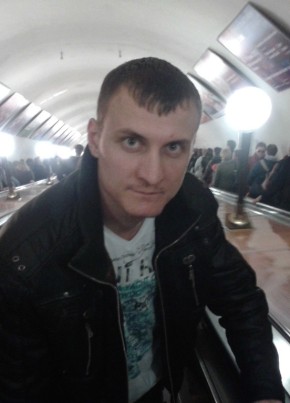 Илья, 38, Россия, Снежинск