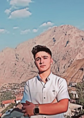 Cihan, 19, Turkey, Istanbul