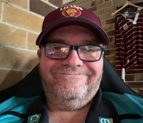 Tristan, 55, Brisbane