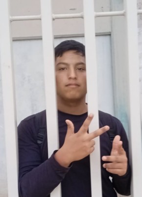 Rodrigo, 19, Estados Unidos Mexicanos, Guaymas