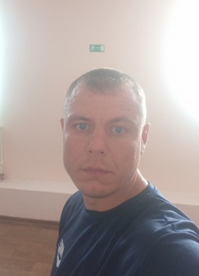 Андрей из Омска 32 года