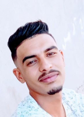 Faiz, 24, People’s Democratic Republic of Algeria, Oran