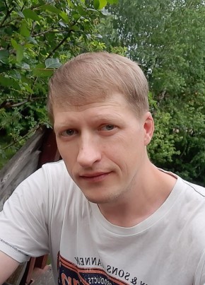 Олежик, 41, Россия, Екатеринбург