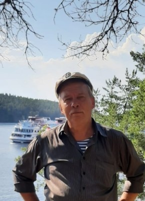 Александр из Пушкина 69 лет