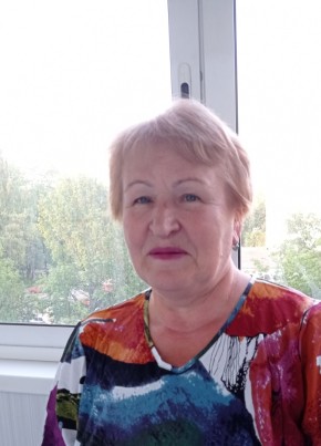 Нина, 70, Россия, Москва