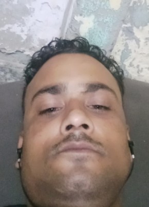 Chandra Shekhar, 30, India, Delhi