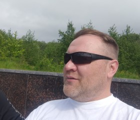 Антон, 40 лет, Мурманск