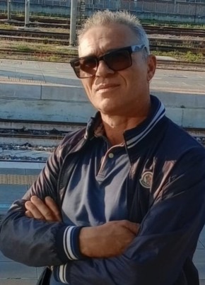 Giuseppe из Roma 60 лет