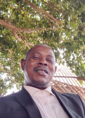 Peter из Abuja 50 лет
