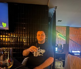 kushtrim, 28, Sondrio