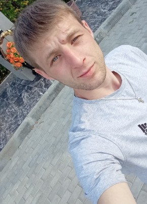 Павел, 25, Россия, Никольск (Пензенская обл.)