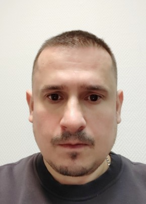Георг, 32, Россия, Москва