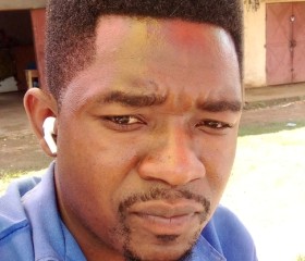 Gift kumwenda, 28, Kitwe