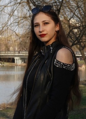 Снежана из Новосибирска 28 лет