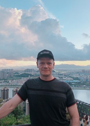 Василий, 44, Россия, Мурмаши