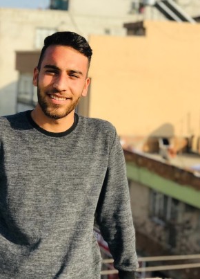 Mazecan, 23, Türkiye Cumhuriyeti, Adana