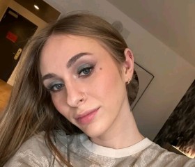 Chloé, 28, Bordeaux