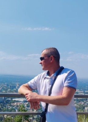 Vassiliy из Antwerpen 51 год