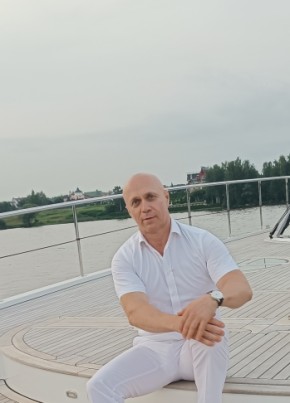 Олег Олегович из Москвы 57 лет