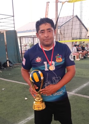Gio из Lima 44 года