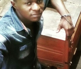 Claudy, 31, Ushirombo