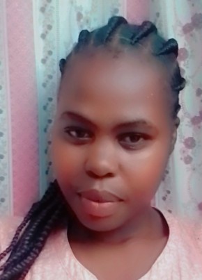 Karen, 28, Kenya, Nakuru