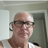 Chris, 62  , Bellingham