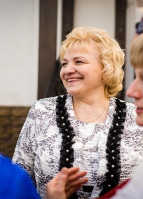Людмила, 62, Россия, Железногорск (Красноярский край)