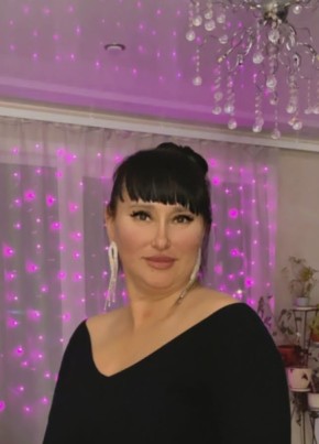 Елена, 49, Россия, Артем