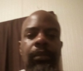 LueVonner, 38, Auburn (State of Alabama)