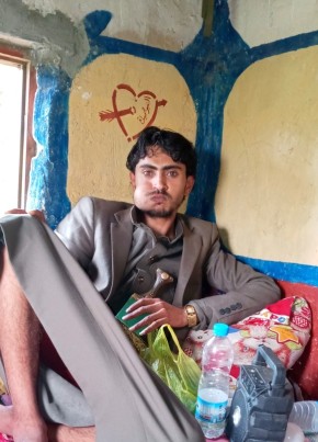 يونس القبيلي, 20, الجمهورية اليمنية, صنعاء