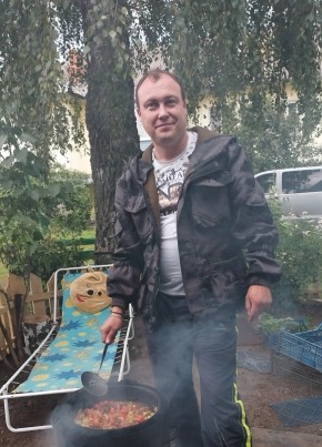 Александр, 39, Россия, Новомосковск