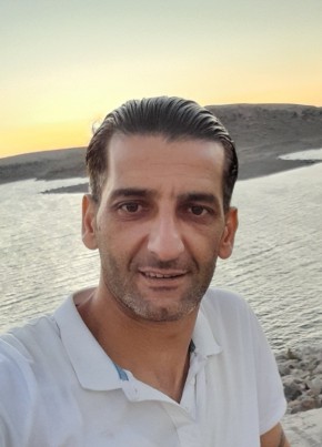Emin Volkan, 40, Türkiye Cumhuriyeti, Aksaray