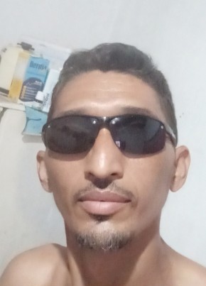Fabiano Souza из Teresina 43 года