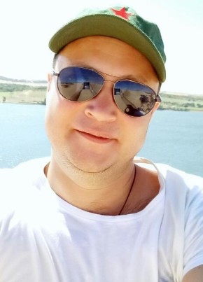 Александр из Николаевска-на-Амуре 43 года