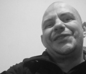 Ebliva Putarana, 25, Gabrovo
