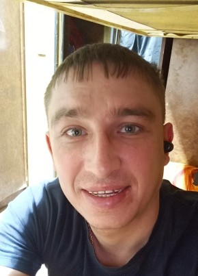 Василий, 34, Россия, Губкинский
