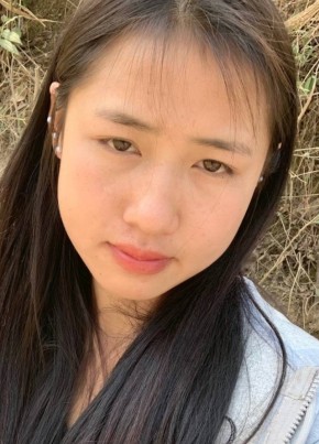 Maribeth Sackett, 27, China, Hong Kong