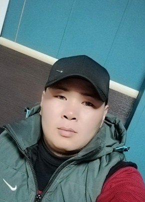 Гэсэр, 33, Монгол улс, Улаанбаатар