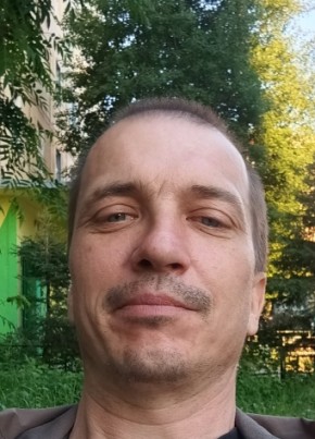 Михаил из Ноябрьска 42 года