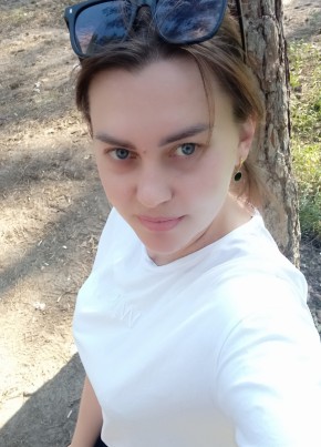 Светлана из Луганска 37 лет