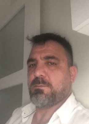 Veysel, 43, Türkiye Cumhuriyeti, İstanbul
