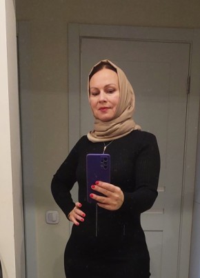 Алёна, 49, Россия, Москва