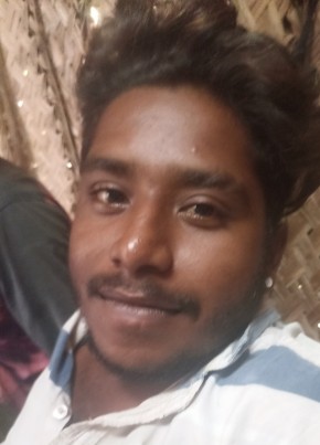 Suriya, 27, India, Turaiyūr