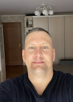 Дмитрий из Севастополи 43 года